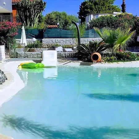 Charming In With Private Pool