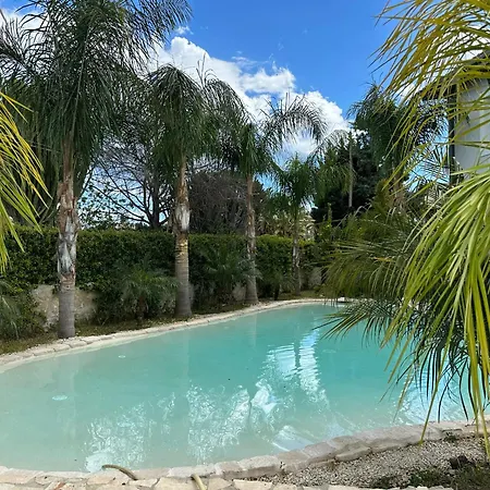 Charming In With Private Pool Villa